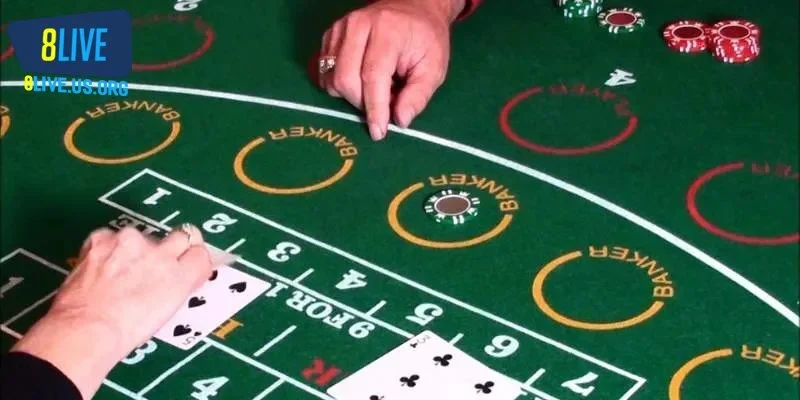 Baccarat tại 8live thu hút đông đảo người chơi